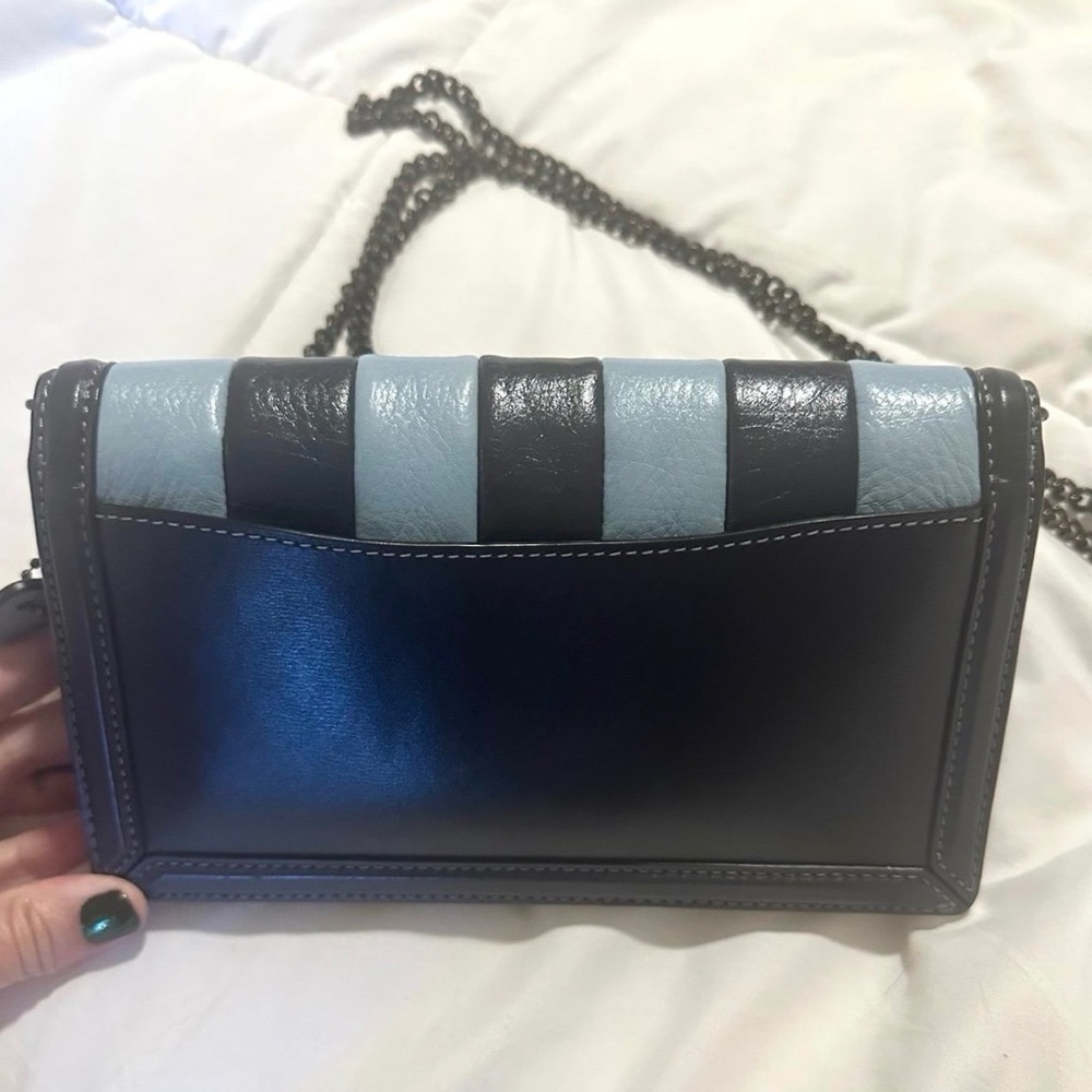 Authentic Coach Hutton Colorblock Shoulder Bag - Picture 8 of 12
